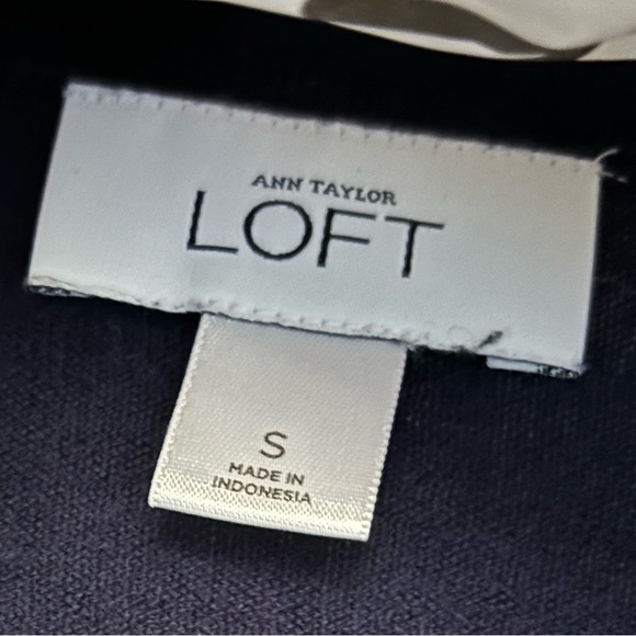 Ann Taylor Loft Navy Striped Cardigan Women’s Size Small - Picture 4 of 5